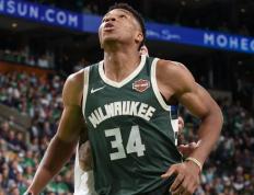 关于Doinb新星爆冷表现惊艳，雄鹿未来可期！的信息