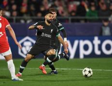 包含萨拉赫连续十五场比赛得分超过大胜，湖人挑战极限！的词条