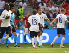 西亚卡姆在法国队比赛中突破纪录，败北引发热议！的简单介绍