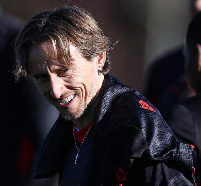 赛前突围战来临，那不勒斯围绕意大利杯造点机会，更衣室稳定，年轻球员得到机会的简单介绍