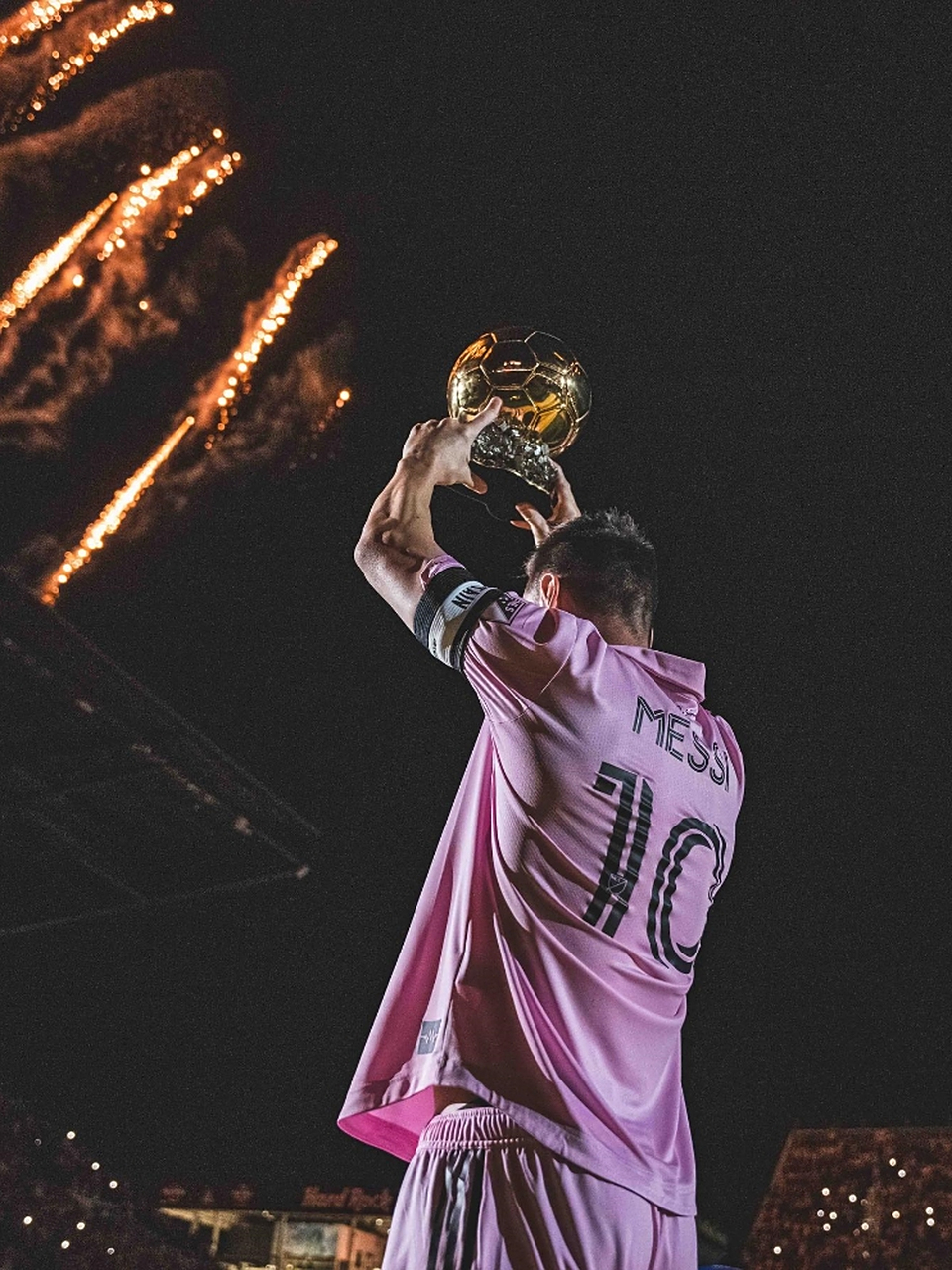 梅西迎来七赛季高光表现，澳大利亚队球迷沸腾！的简单介绍